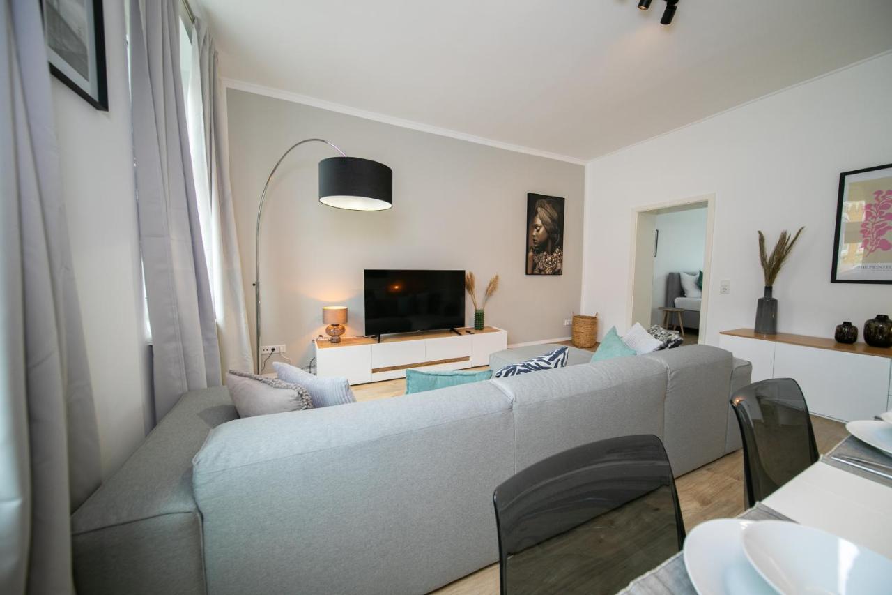 Favorite Stays - Suite And More - Kitchen นอยส์ ภายนอก รูปภาพ