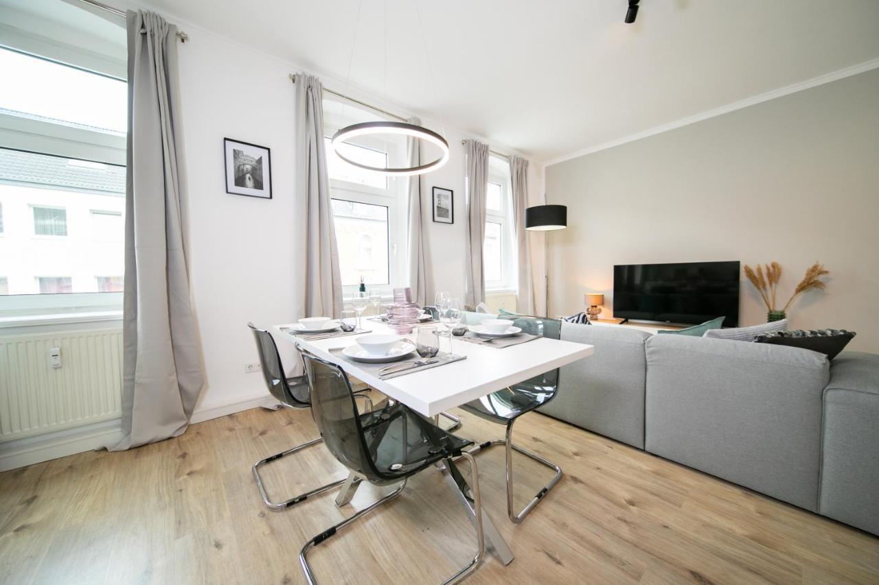 Favorite Stays - Suite And More - Kitchen นอยส์ ภายนอก รูปภาพ
